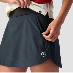 Backcountry Black Destination Skort Sz M